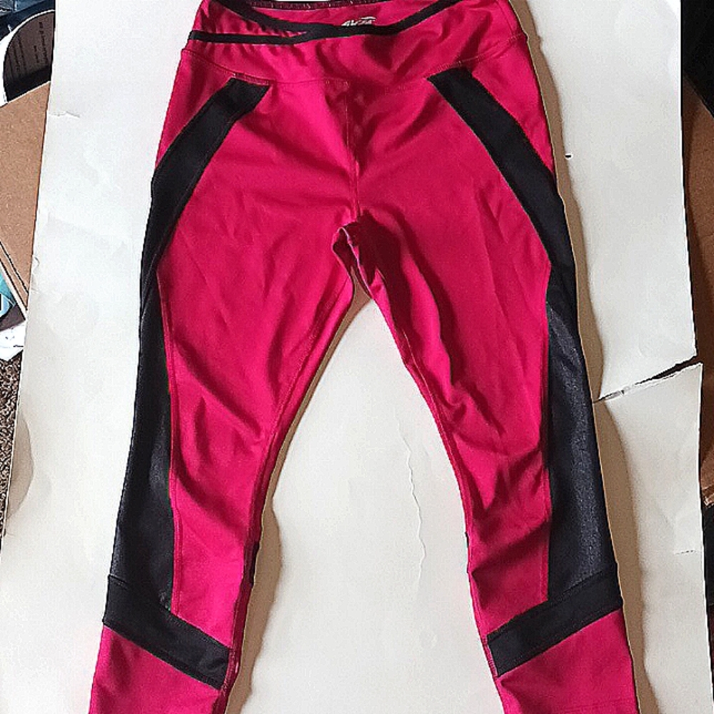 Workout pants for children, Size: Medium 7-8, Color: Cranberry.